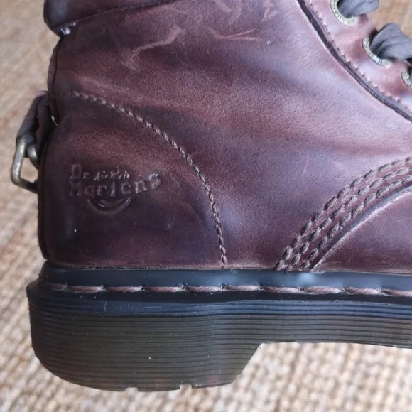 Doc Martens tall boots (with issues) - Picture 5 of 16
